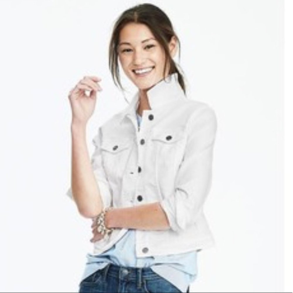 EUC Banana Republic White Denim Jacket Size XS